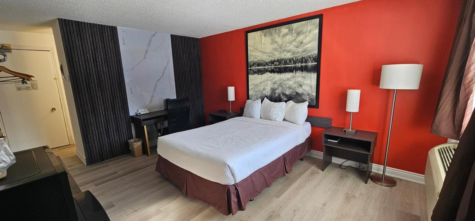 Super 8 by Wyndham Kirkland Lake Eksteriør bilde